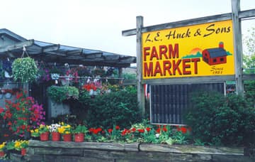 Hucks Farm Market