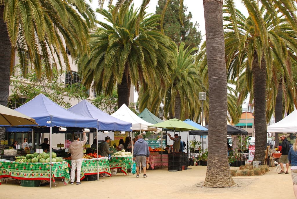 Jack London Square Farmers Market