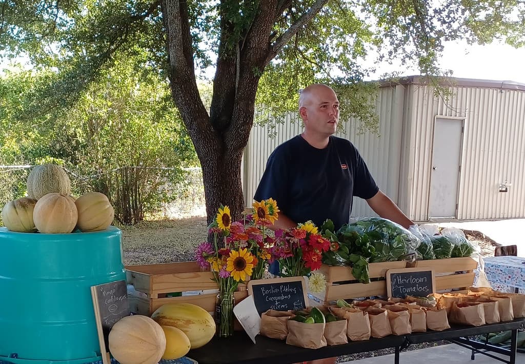 Troy Farmers Market / Arts & Crafts