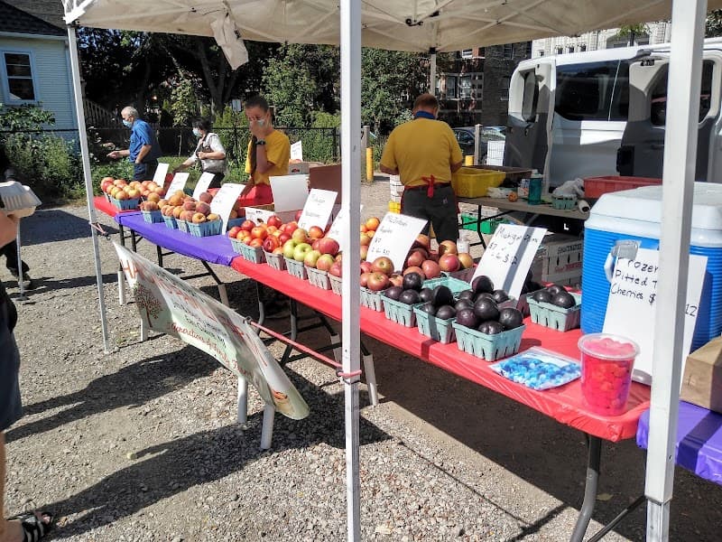 Glenwood Sunday Market